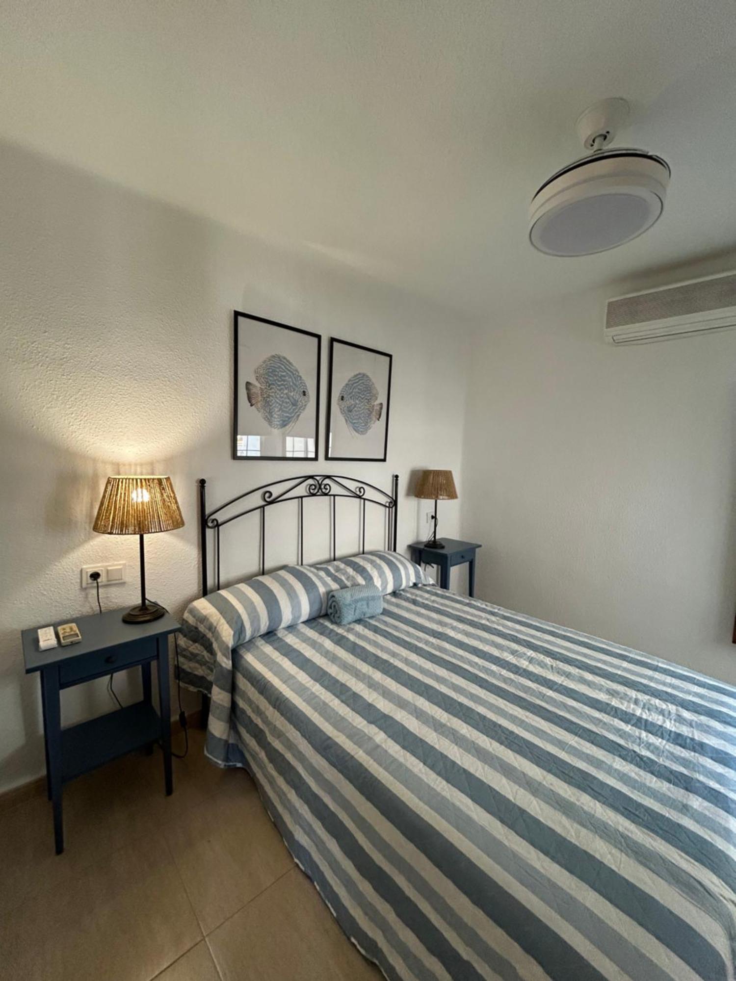 Blue Apartament Торре-дель-Мар Екстер'єр фото